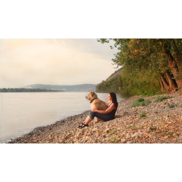 Wakacje z psem nad morzem, w górach, za granicą – jak się dobrze przygotować?