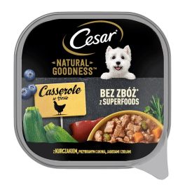 CESAR Natural Goodness tacka 100 g mokra karma pełnoporcjowa dla dorosłych psów z kurczakiem przybranym cukinią, jagodami i ziołami w sosie