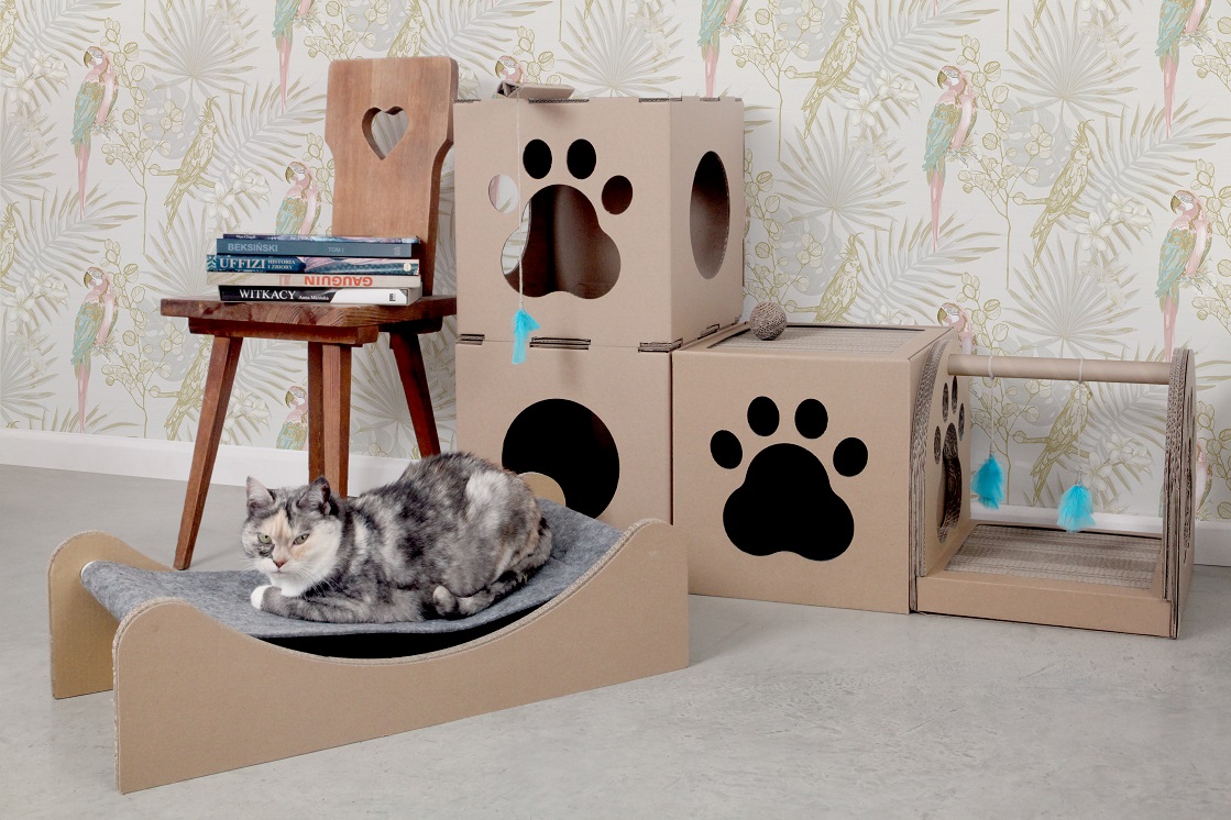 CARTON+ PETS Zabawka z drapakiem dla kota Fun Park